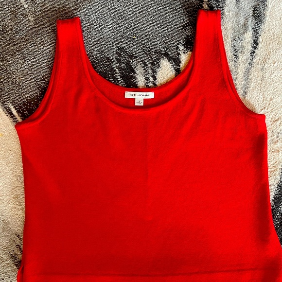 St John Collection by Marie Gray Knit Skirt (14) and Shell (Large) EUC - Picture 5 of 8